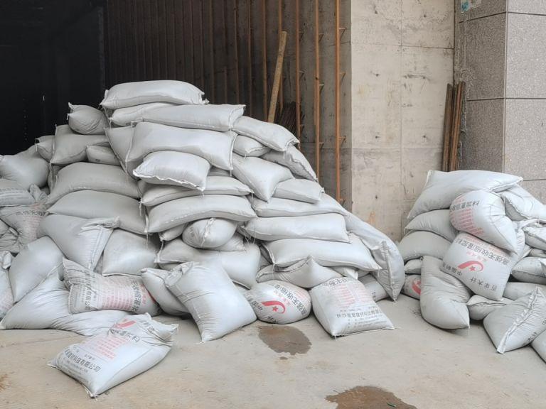 專(zhuān)業(yè)微膨脹灌漿料廠(chǎng)家